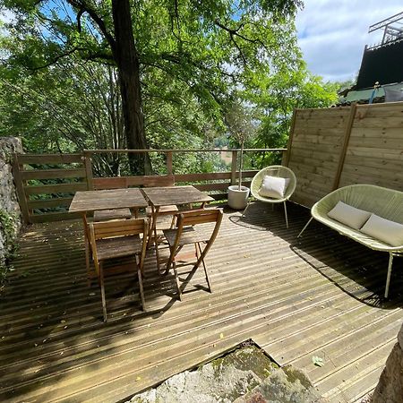 Chez Gabriel Et Sophie Hotel Perouges Bagian luar foto